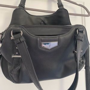 Simply Vera Black Handbag